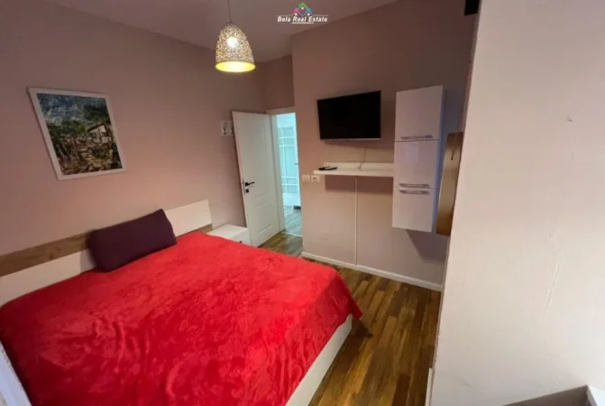 Tirane, jepet me qera apartament 2+1 Kati 2, 85 m² 780 € (Rruga Asim Vokshi)