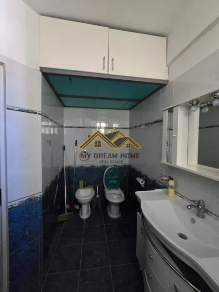 Durres, shitet apartament 2+1 , 89 m² 125.000 € (drejtoria e policise)