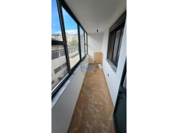 Durres, shitet apartament 2+1+Ballkon Kati 5, 80 m² 100.000 € 