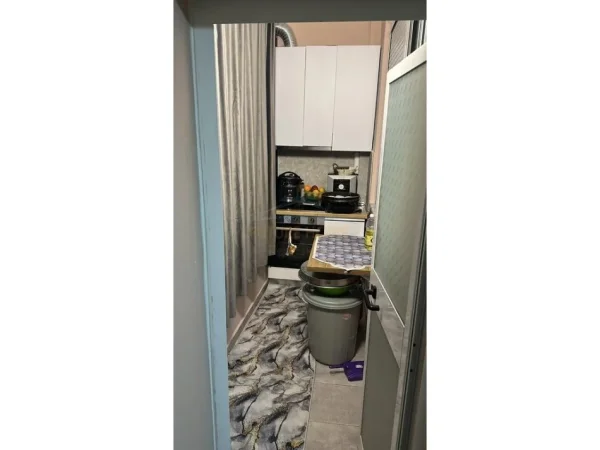 Durres, shitet apartament 2+1 , 80 m² 130.000 € (PRANE DREJTORISE SE POLICISE ,DURRES)