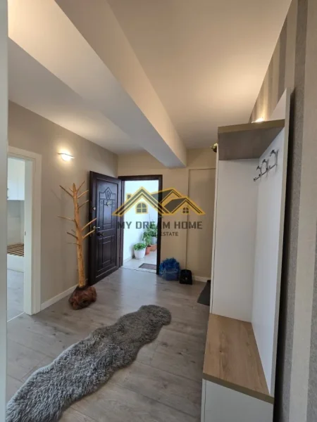 Durres, shitet apartament 2+1+Ballkon Kati 5, 76 m² 140.000 € (RRUGA E PORTIT)