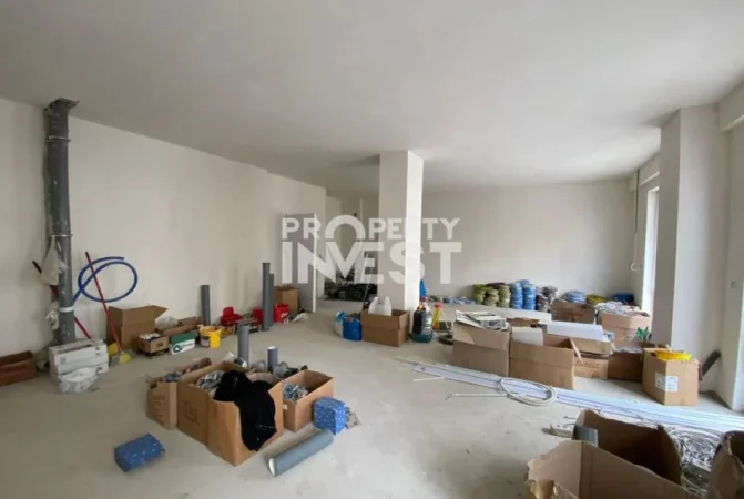 Tirane, jepet me qera zyre Kati 2, 66 m² 850 € (Komuna e Parisit)