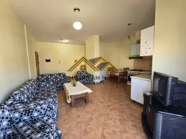 Durres, shitet apartament 2+1 , 100 m² 130.000 € (130000)