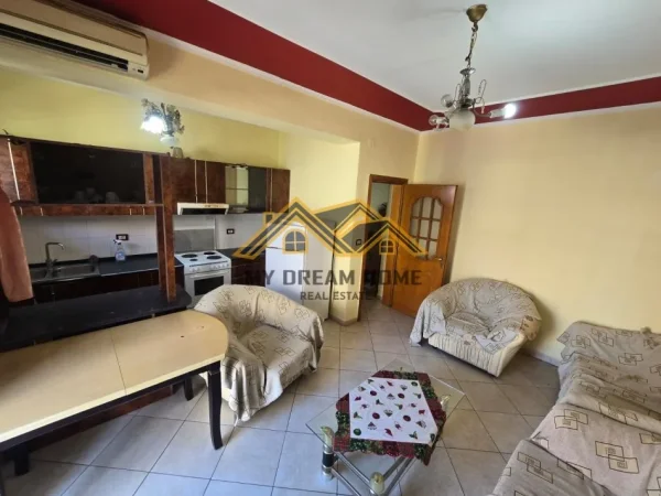 Durres, shitet apartament 1+1 , 64 m² 90.000 € (gjykata)