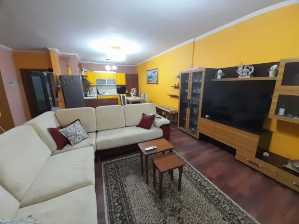 Tirane, jepet me qera apartament 2+1+Aneks+Ballkon Kati 6, 110 m² 700 € (Don Bosko perballe Vizion Plus)