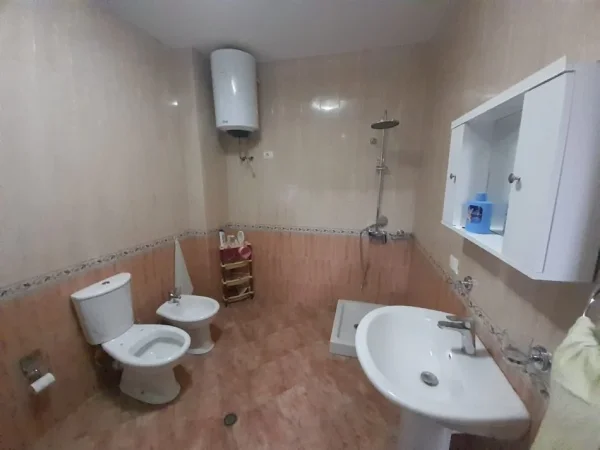 Tirane, jepet me qera apartament 2+1+Aneks+Ballkon Kati 6, 110 m² 700 € (Don Bosko perballe Vizion Plus)