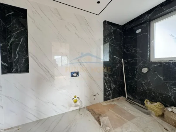 Tirane, shitet apartament 3+1+Aneks+Ballkon Kati 6, 352 m² 750.000 € (LIQENI THATE)