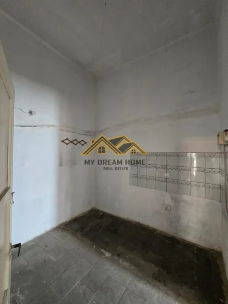 Durres, shitet apartament 3+1 , 127 m² 115.000 € (shkolla eftali koci)