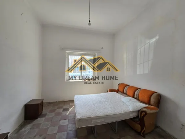 Durres, shitet apartament 3+1 , 127 m² 115.000 € (shkolla eftali koci)