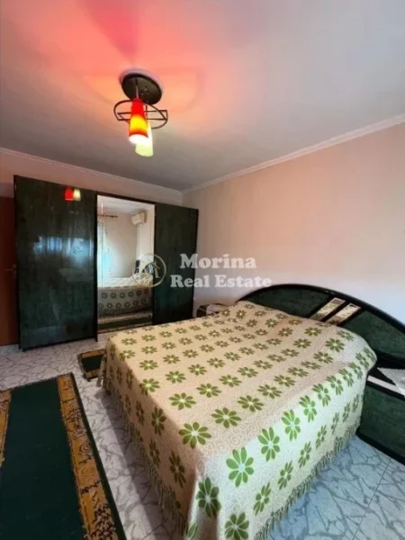 Tirane, jepet me qera apartament 2+1 Kati 5, 75 m² 400 € (Allias)