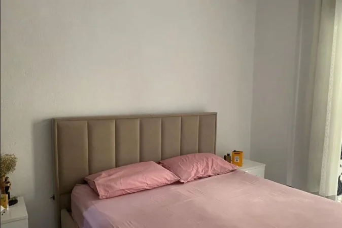 Jepet me Qera Super Modern Ap 1+1 tek Rruga e Dibres, Medrese