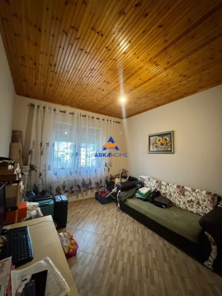 Tirane, shitet apartament 3+1+Ballkon Kati 6, 124 m² 187.000 € 