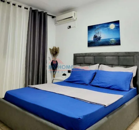 Tirane, jepet me qera apartament 1+1+Ballkon Kati 2, 60 m² 650 € (Shkolla e Kuqe)