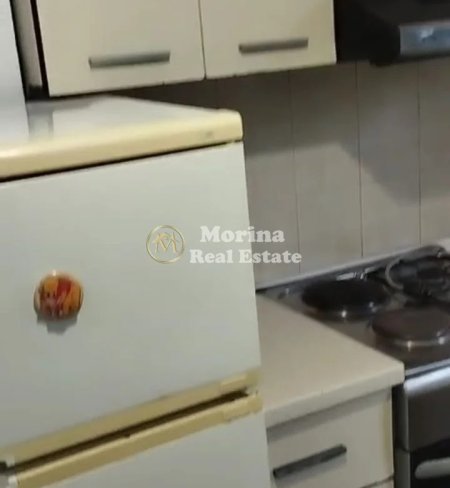 Tirane, jepet me qera apartament 1+1 Kati 1, 60 m² 350 € (Medreseja, Rruga Besa)