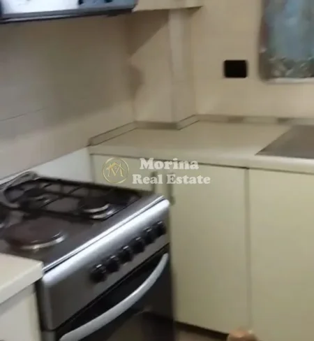 Tirane, jepet me qera apartament 1+1 Kati 1, 60 m² 350 € (Medreseja, Rruga Besa)