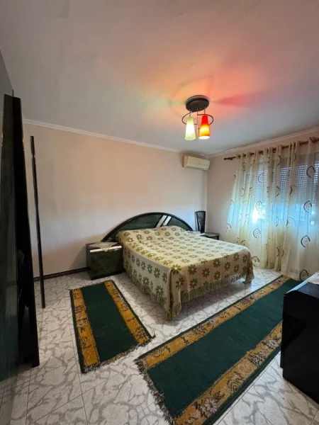 Apartament 2+1 , 75 m² 400 € (Allias)