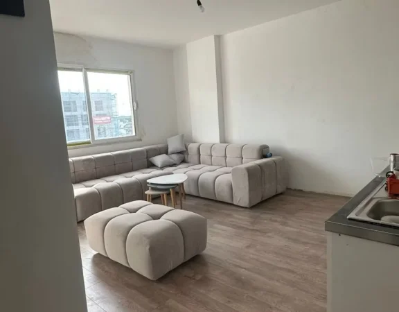 Apartament 1+1 Kati 3, 70 m² 300 € (Bathore)