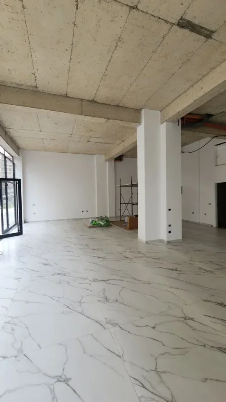 Tirane, jepet me qera ambjent biznesi Kati 0, 125 m² 1.500 € (ISH PARKU)