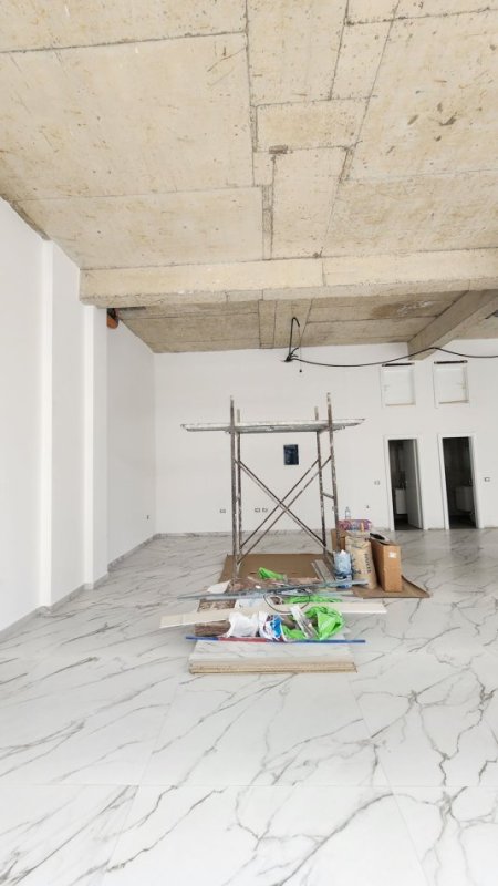 Tirane, jepet me qera ambjent biznesi Kati 0, 125 m² 1.500 € (ISH PARKU)