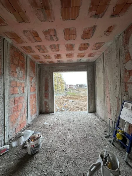 Tirane, shitet apartament 3+1 , 157 m² 326.500 € (Mjull Bathore)