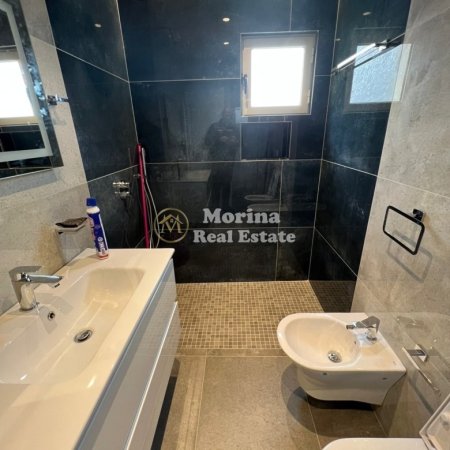 Tirane, jepet me qera apartament 2+1 Kati 7, 80 m² 700 € (Fusha e Aviacionit)