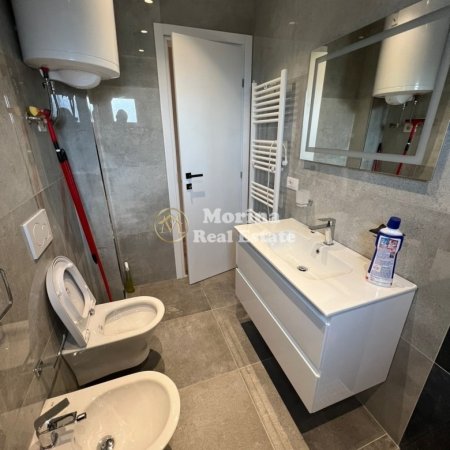 Tirane, jepet me qera apartament 2+1 Kati 7, 80 m² 700 € (Fusha e Aviacionit)