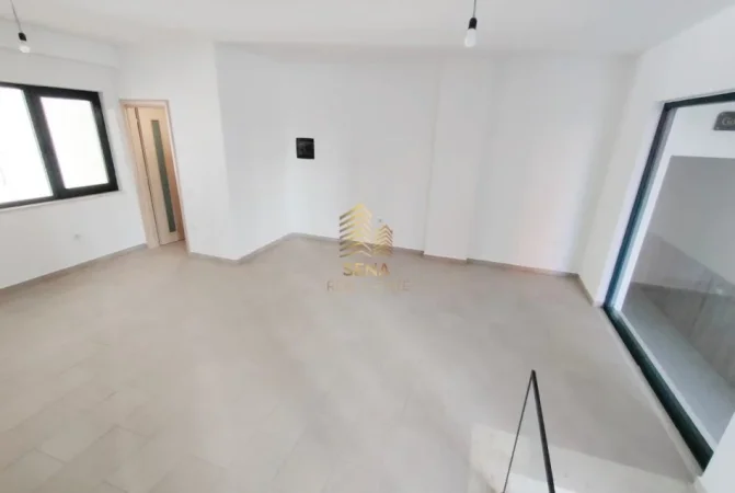 Tirane, shitet ambjent biznesi Kati 0, 45 m² 170.000 € (Astir, Kompleksi Green City)