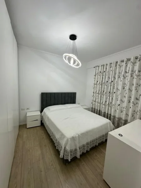 Tirane, shitet apartament 3+1 , 112 m² 229.000 € (fusha aviacionit)