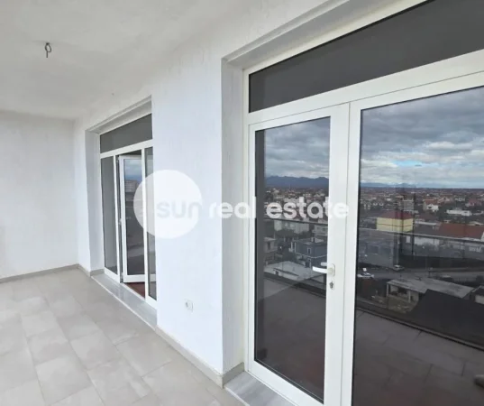 Shkoder, shitet apartament 1+1+Ballkon Kati 7, 68 m² 83.000 € (AFER POLICISE)