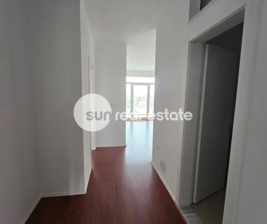 Shkoder, shitet apartament 1+1+Ballkon Kati 7, 68 m² 83.000 € (AFER POLICISE)