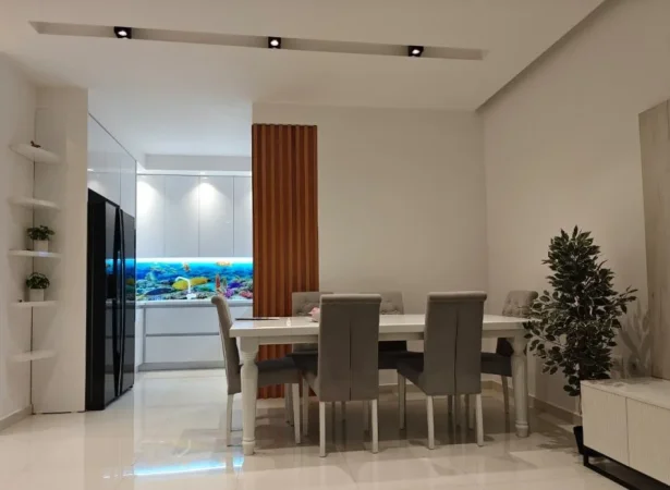 Tirane, shitet apartament 2+1 Kati 2, (Kinostudio)