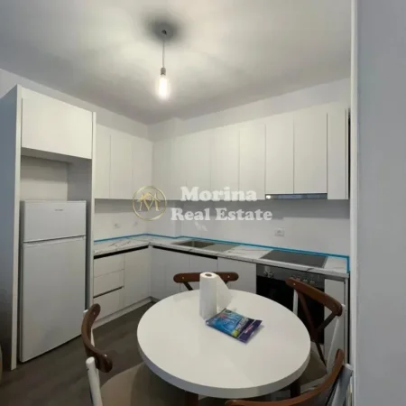 Tirane, jepet me qera apartament 2+1 Kati 2, 86 m² 500 € (Univers City)