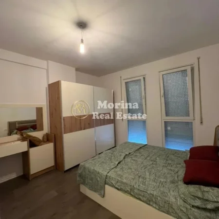 Tirane, jepet me qera apartament 2+1 Kati 2, 86 m² 500 € (Univers City)