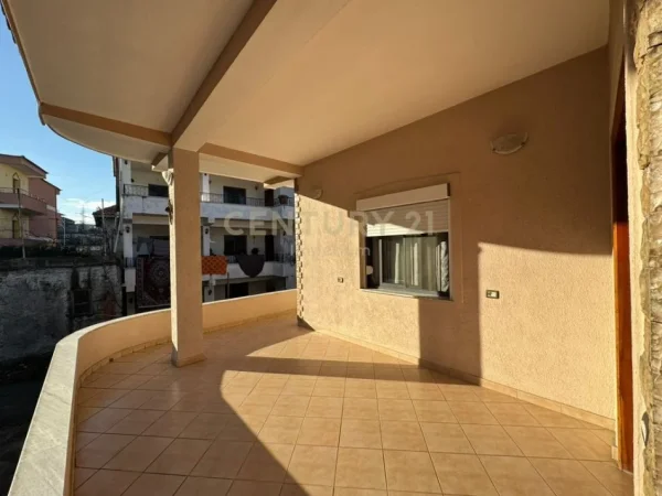 Tirane, shitet apartament 2 Katshe Kati 0, 180 m² 230.000 € (Misto Mame zona Shtepive Private)