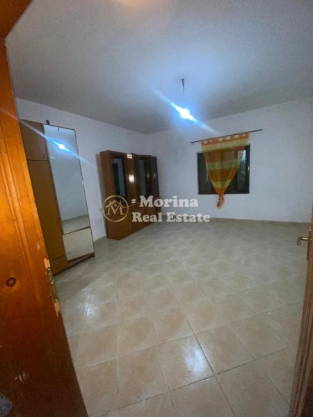 Tirane, jepet me qera apartament 2+1 Kati 1, 90 m² 400 € (Allias)