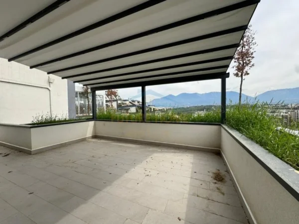 Tirane, shitet apartament+verande | Penthouse 3+1+3 Parkime + Verande Kati 6, 352 m² 750.000 € (LIQENI I THATE , Green Terrace)