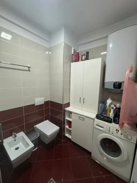 Tirane, shitet apartament 1+1 Kati 6, 82 m² 215.000 € 