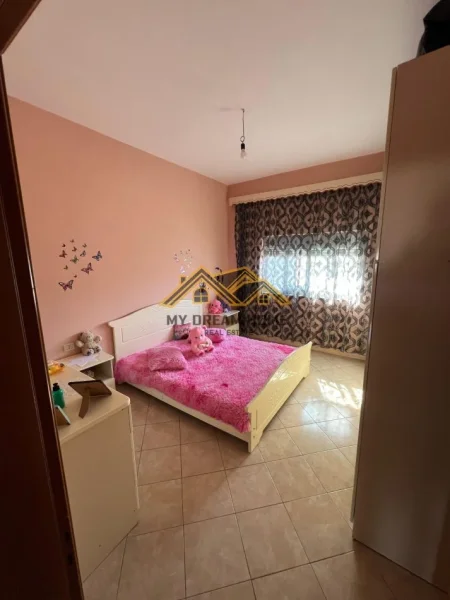 Durres, shitet apartament 2+1 , 140 m² 150.000 € (drejtoria e policise)