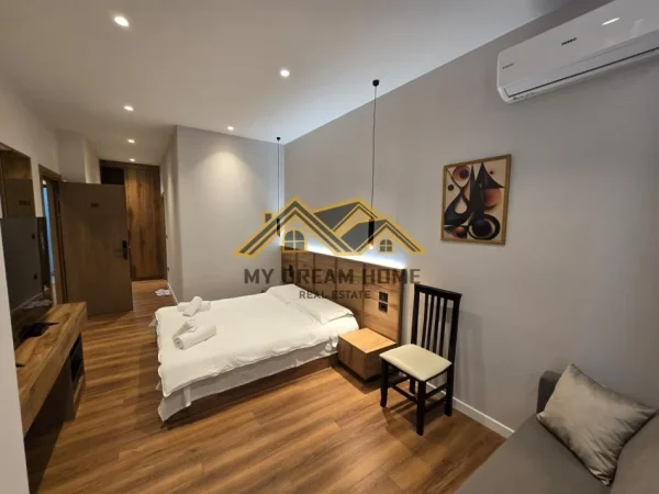 Durres, shitet apartament 4+1 , 135 m² 400.000 € (qender e durresit)