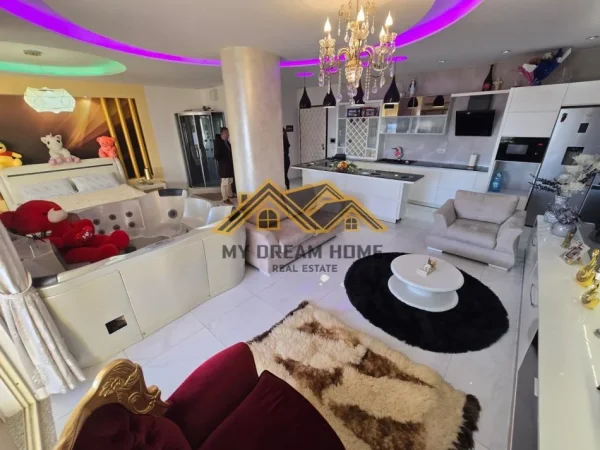 Durres, shitet apartament 1+1 , 80 m² 225.000 € (plazh rrota e kuqe)