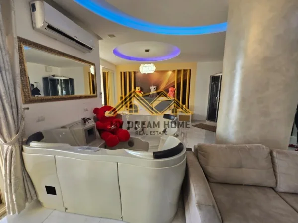 Durres, shitet apartament 1+1 , 80 m² 225.000 € (plazh rrota e kuqe)