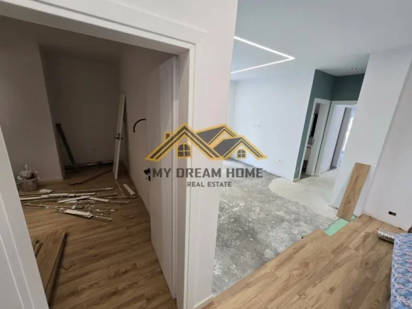 Durres, shitet apartament 2+1 , 103 m² 125.000 € (golem)