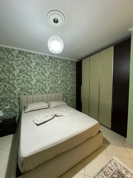 Tirane, shitet apartament 2+1+Ballkon Kati 3, 90 m² 320.000 € (Air Albania)