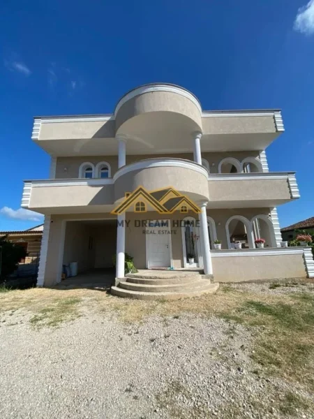 Durres, shitet shtepi , 730 m² 180.000 € (730)