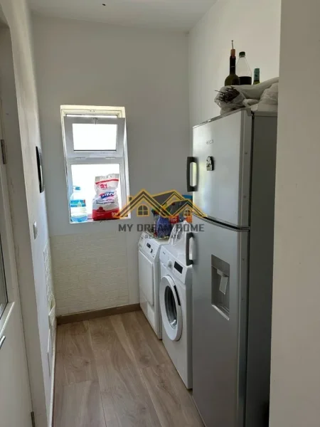 Durres, shitet shtepi , 730 m² 180.000 € (730)