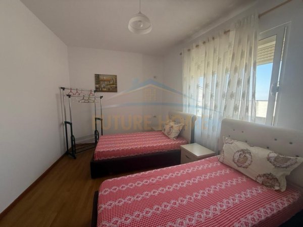 Tirane, jepet me qera apartament 2+1 Kati 5, 93 m² 400 € (Fresk)