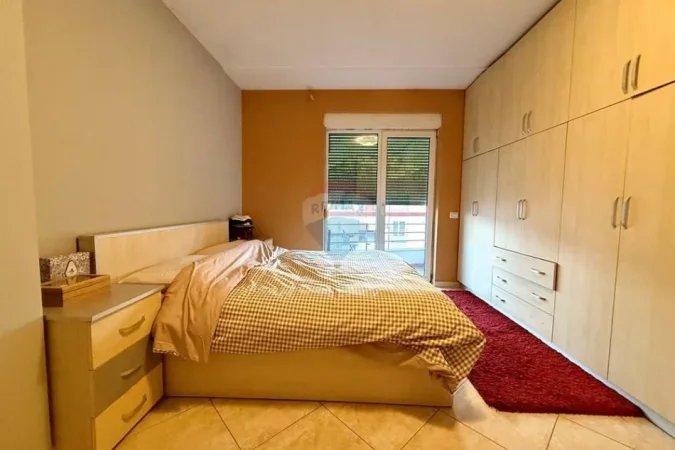 Apartament ne shitje, 1+1 totalisht i mobiluar, kompleksi Colombo 2! (165'000 Euro)