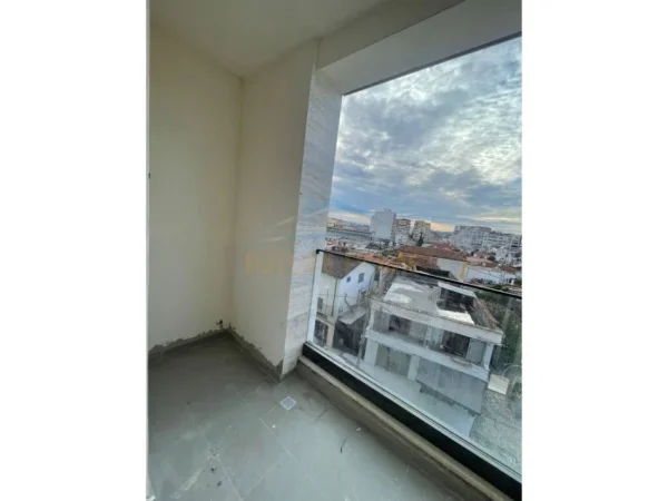 Tirane, shitet apartament 2+1 Kati 5, 108 m² 199.430 € 