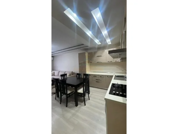 Tirane, jepet me qera apartament 1+1 Kati 6, 69 m² 480 € (Astir)