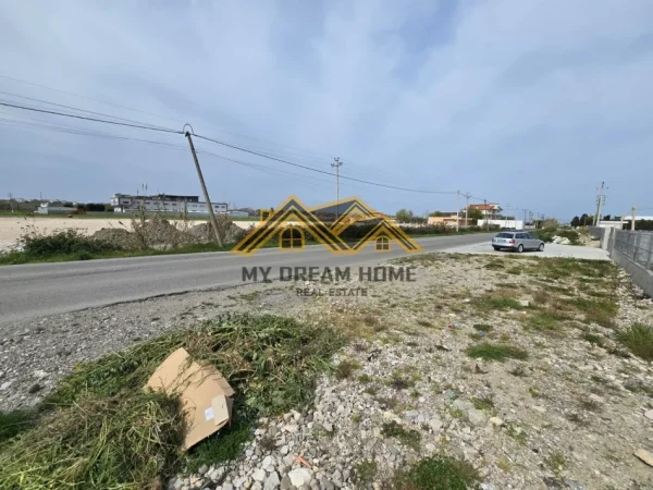 Durres, shitet apartament , 7.930 m² 200.000 € (xhafzotaj)